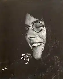 Barbara Gaskin at Kent University, singing with the band Spirogyra