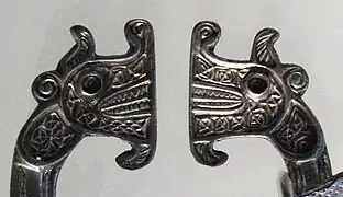 Terminals of a brooch