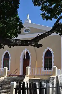 The only building on Riebeeck Square is St. Stephen’s Church, but it was, in fact, the first theatre or, as the Coloured people called it, the first ""komediehuis"" in South Africa.
Type of site: Church. Previous use: Theatre. Current use: Church : Dutch Reformed Mission.
This building was opened as a theatre in 1800 and was taken into use as a church and school in 1839.