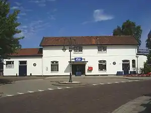 Holten railway station