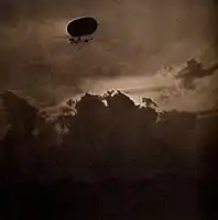 Dirigible, 1910