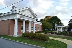 Sullivan Free Library