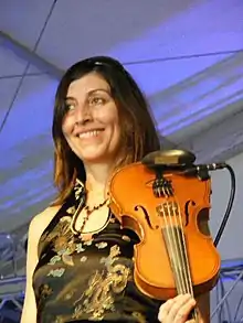 Voelz performing with Poi Dog Pondering at the 2009 Austin City Limits Music Festival