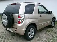 3-door SUV