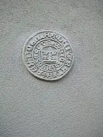 Seal medallion