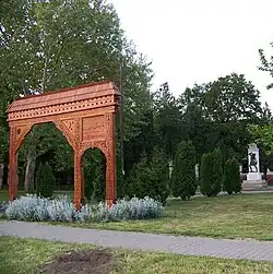 Székely gate in Kistarcsa