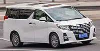 Alphard SA (GGH30W; pre-facelift, China)