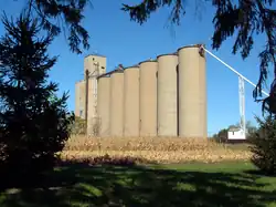 Grain elevator in Tab