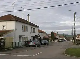 « Avenue Letellier » from the « rue du 15ème Régiment de Chasseurs ».