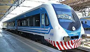 A Materfer CMM 400-2 on the Tren del Valle