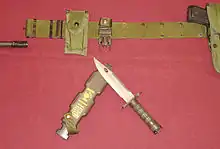 M9 bayonet in wire-cutter configuration