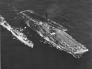 USS Bennington (CVS-20) refueling HMNZS Otago (F111) in 1968