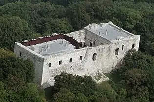 Várgesztes castle