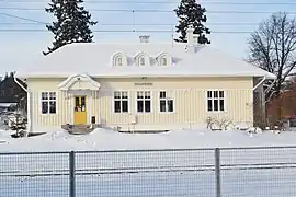 Station building in the winter of 2012