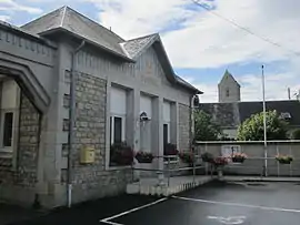 Town hall and Saint-Martin church