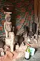 Voodoo-Altar in Abomey, Benin.