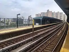 The Brighton Line platforms on the upper level