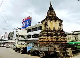 Temple ruin just off Chang Phuak Road