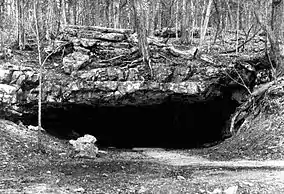 Entrance to Wyandotte Cave