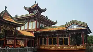 Bou Mak Garden uses a large amount of carvings.