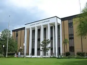 Calhoun County Courthouse in Blountstown