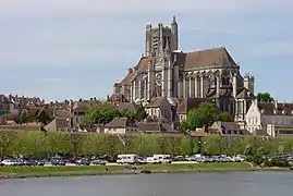 Auxerre and the Yonne river