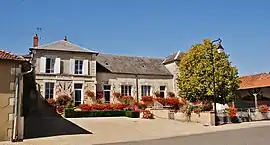 The town hall in Verdigny