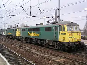 A Freightliner Class 86 nos. 86613 and 86610 at Ipswich