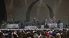 A Perfect Circle in 2013