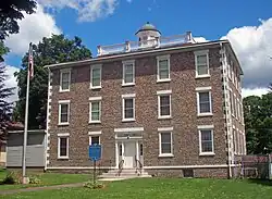 Town hall, the former Alexander Classical School