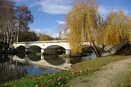 Bridge over the Dronne, Aubeterre-sur-Dronne