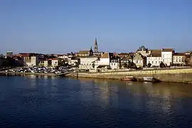 Bergerac overlooking the Dordogne river