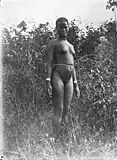 Ethnographic photo: Woman in German East Africa, early 20th century