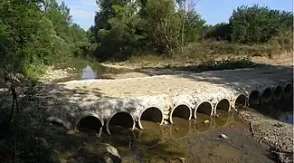 By US legal standards this Italian culvert is an arch bridge