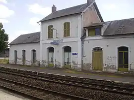 The railway station in Nérondes