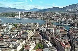 A view over Geneva and the lake