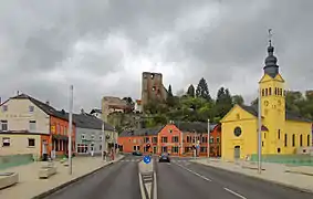 The center of Hesperange with the castle and the church