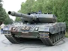 Tank (picture shows Leopard 2A7)