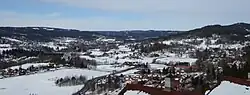 Late winter vista of Lommedalen