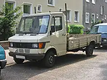 Mercedes-Benz 207D flat-bed