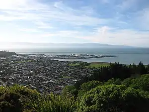 November 2006 view of Nelson from the "Centre of New Zealand"