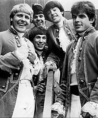 The band in 1967. Front L-R: Paul Revere, Mike Smith. Center L-R: Jim Valley, Mark Lindsay. Back: Phil Volk