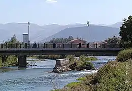 Bridge over the Alterno in Popoli.