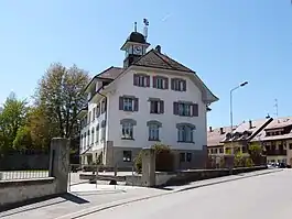 The school at Saint-Cierges