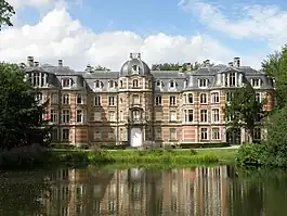 Ravenhof castle