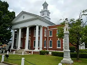 Taylor County Courthouse in Butler