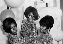 Birdsong at right with Mary Wilson and Diana Ross, 1967.