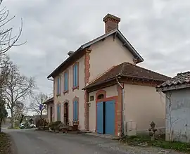 The town hall in Montégut-Savès