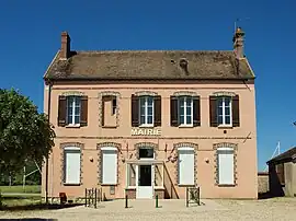 The town hall in Villeroy