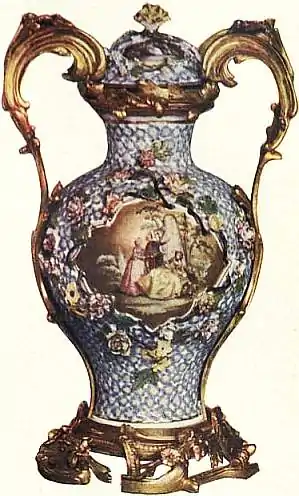 EB1911 Ceramics Plate IX -Meissen. May-flower vase.jpg